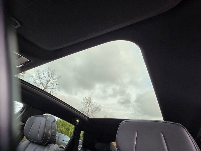 2025 Cadillac LYRIQ Sport 1