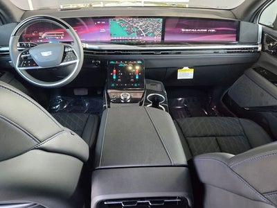 2026 Cadillac ESCALADE IQL Sport