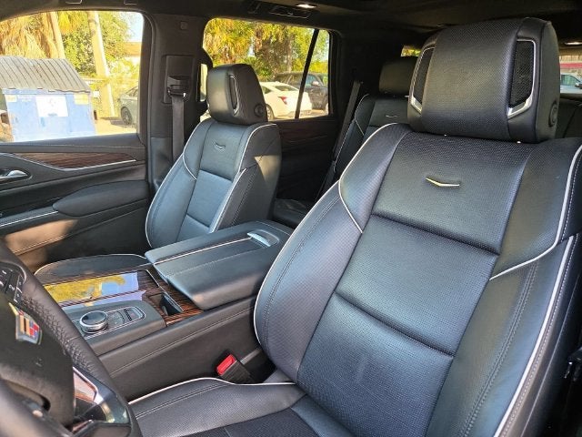 2023 Cadillac Escalade 4WD Premium Luxury