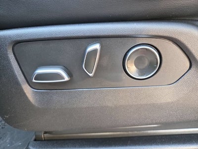 2023 Cadillac Escalade 4WD Premium Luxury