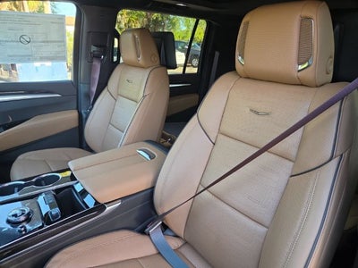 2027 Cadillac Escalade ESV 4WD Luxury