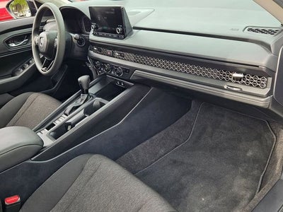 2025 Honda Accord Sedan SE