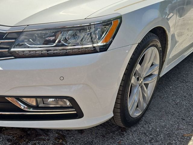 2018 Volkswagen Passat 2.0T SE