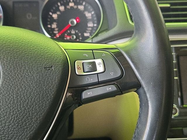 2018 Volkswagen Passat 2.0T SE
