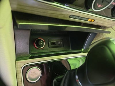 2018 Volkswagen Passat 2.0T SE