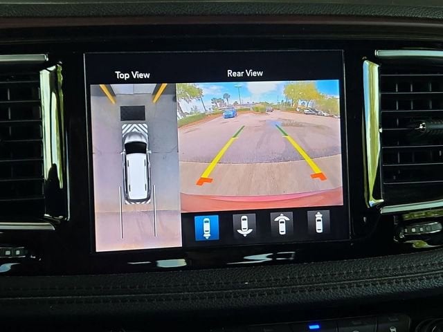 2020 Chrysler Pacifica Limited 35th Anniversary