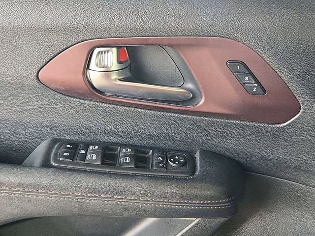 2020 Chrysler Pacifica Limited 35th Anniversary