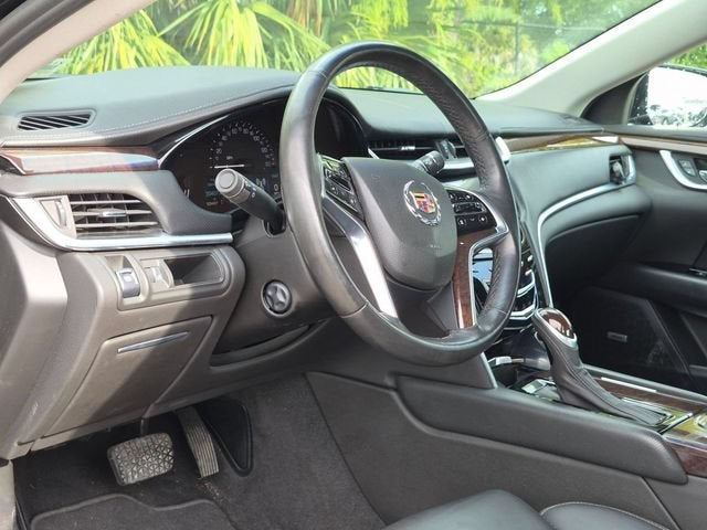 2013 Cadillac XTS Luxury