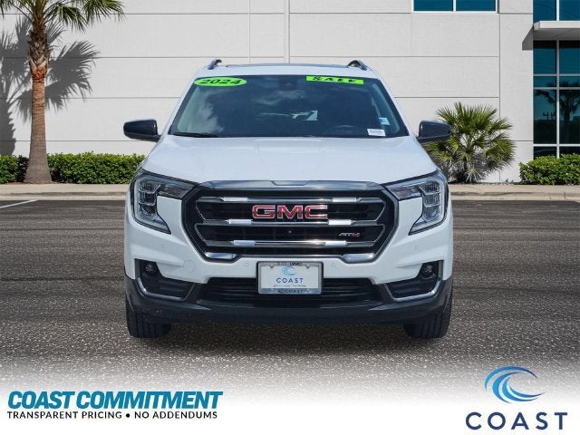 2024 GMC Terrain AT4