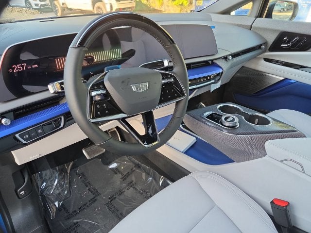 2027 Cadillac OPTIQ Luxury