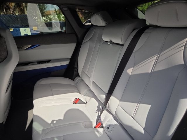 2027 Cadillac OPTIQ Luxury