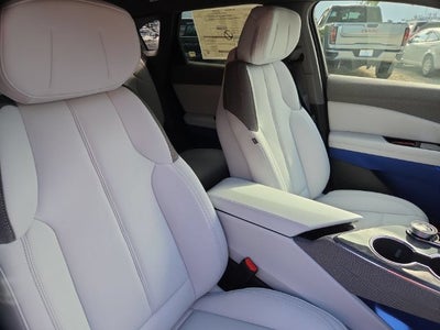 2027 Cadillac OPTIQ Luxury