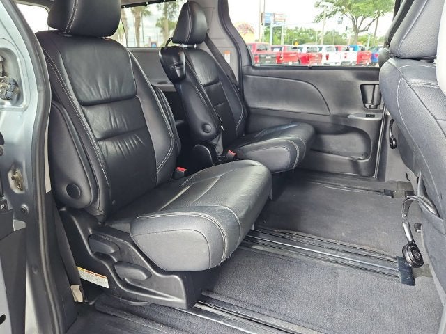 2017 Toyota Sienna SE