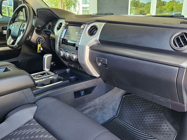 2021 Toyota Tundra 2WD SR5