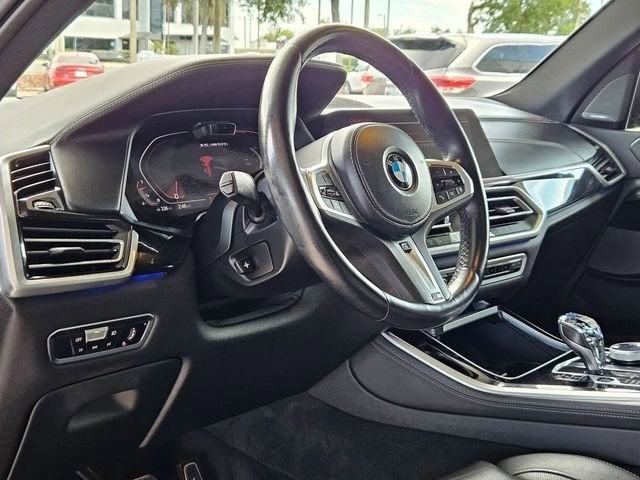 2022 BMW X5 M50i