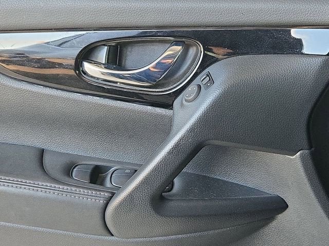 2021 Nissan Rogue Sport SV