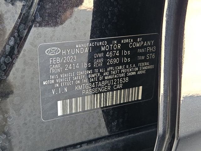 2023 Genesis G70 2.0T