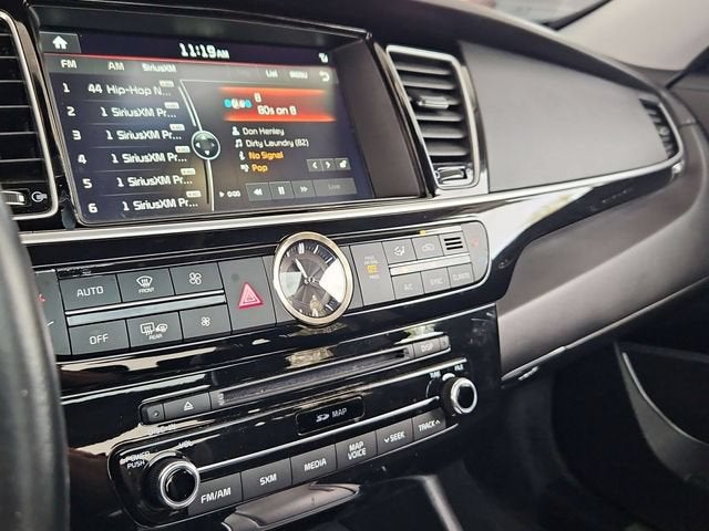 2017 Kia K900 Premium