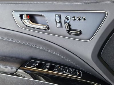 2017 Kia K900 Premium