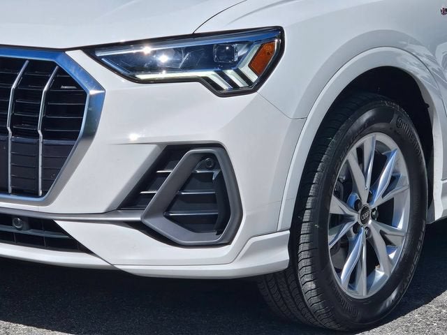 2023 Audi Q3 S line Premium