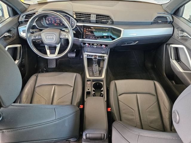 2023 Audi Q3 S line Premium