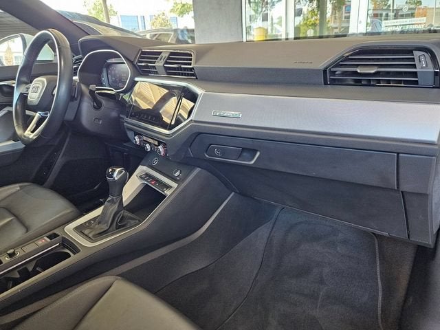 2023 Audi Q3 S line Premium