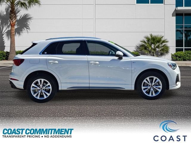 2023 Audi Q3 S line Premium