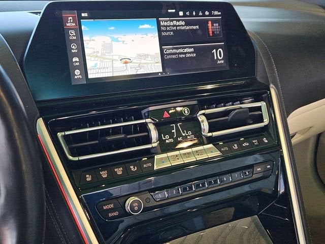 2022 BMW 8 Series 840i
