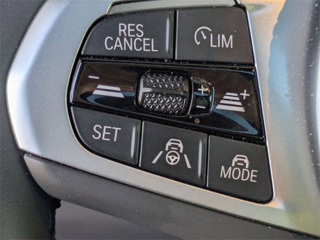 2025 BMW 8 Series 840i