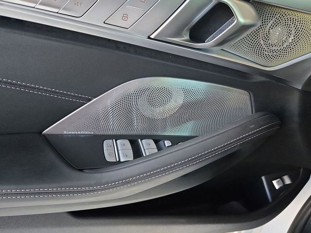 2025 BMW 8 Series 840i