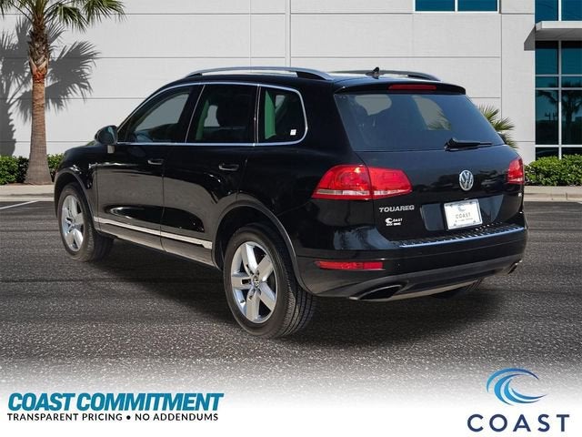 2013 Volkswagen Touareg Sport