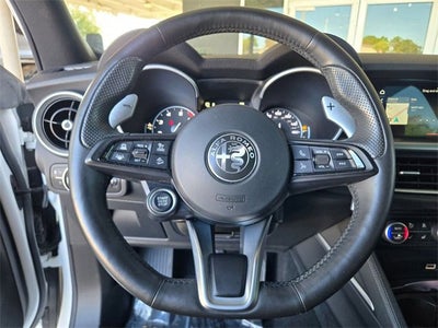 2022 Alfa Romeo Stelvio Veloce