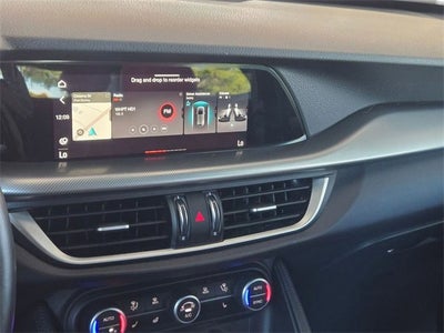 2022 Alfa Romeo Stelvio Veloce