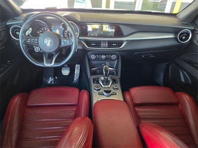 2022 Alfa Romeo Stelvio Veloce