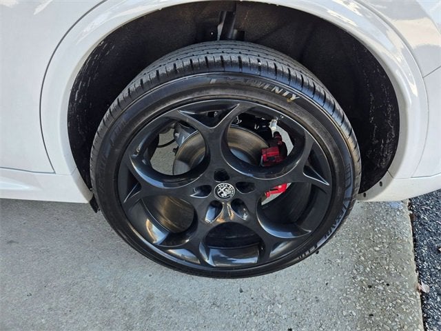 2022 Alfa Romeo Stelvio Veloce