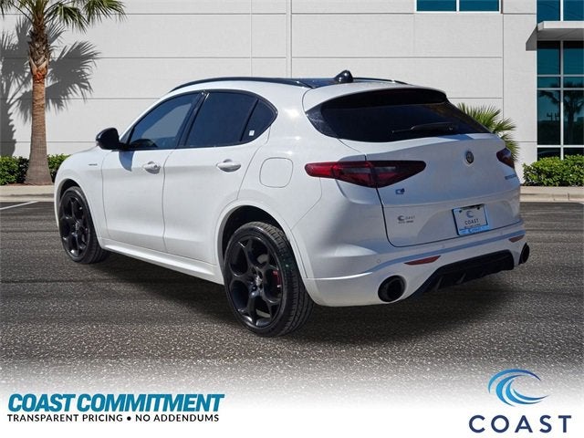 2022 Alfa Romeo Stelvio Veloce
