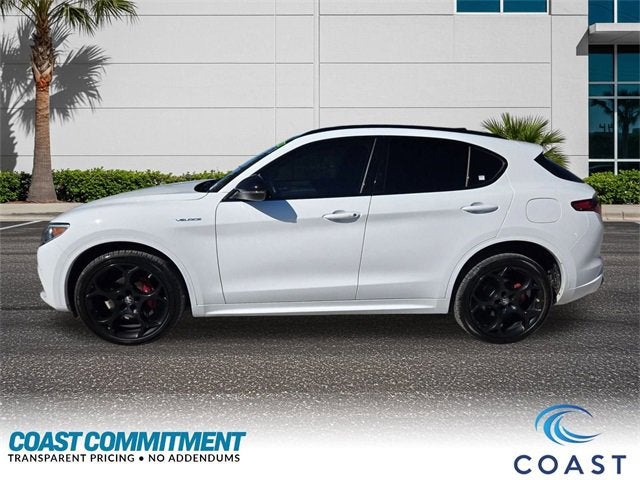 2022 Alfa Romeo Stelvio Veloce